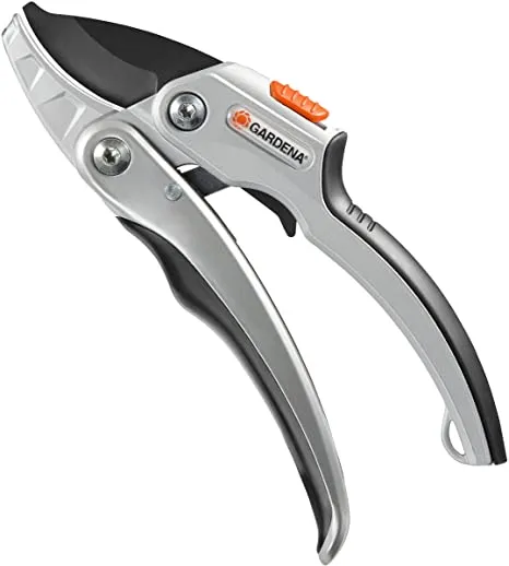 Gardena 8798-20 Comfort Ratchet Secateurs SmartCut